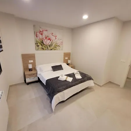 Apartmento Ibero 2 *