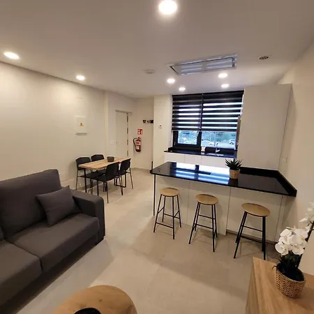 Apartmento Ibero 2 *